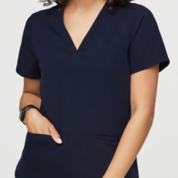 Figs Dark Blue Casma Pocket Scrub Top - Picture 1 of 5